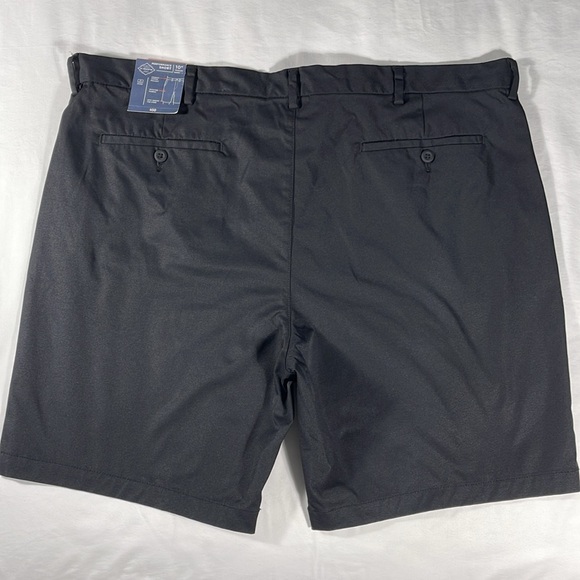 St. John's Bay mens black Performance short polyester 9" inseam shorts - size 44 - Picture 3 of 12